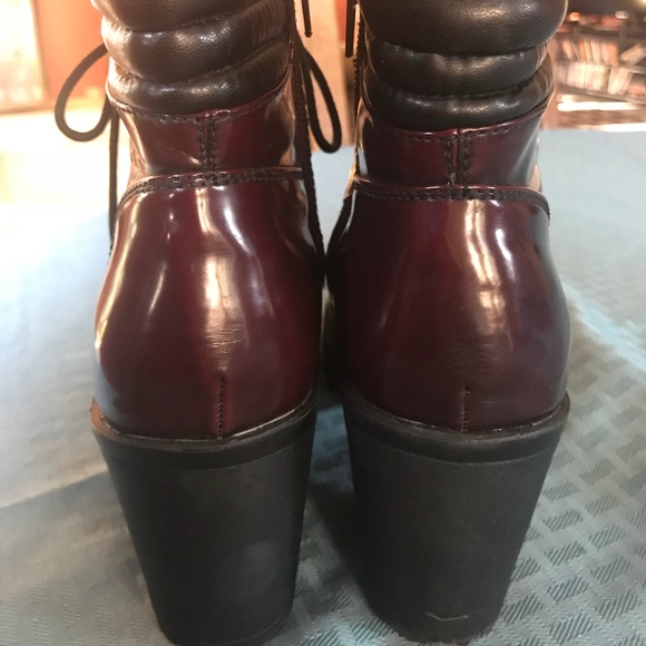 Cathy Jean Doc Martin style maroon color boots. - Picture 4 of 5